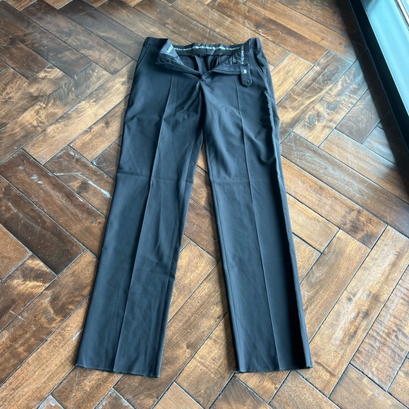 Armani Collezioni 32(48) made in Italy 96% wool 4% elastane plain front trouser